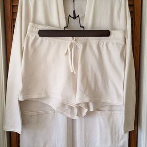 Lounge set ivory cardigan and shorts